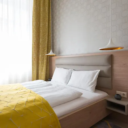 Paulay Deluxe By Corall