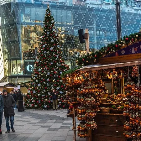 Paulay Deluxe By Corall * Budapeszt