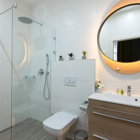 Appartement Paulay Deluxe By Corall Boedapest